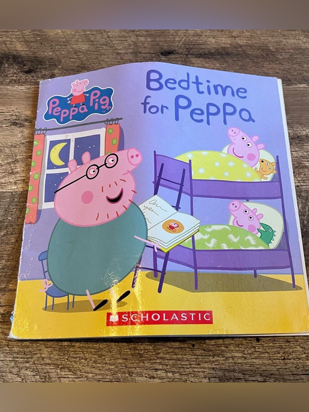 Bedtime for Peppa (Peppa Pig) Paperback – Children's Picture Book - Picture 2 of 4